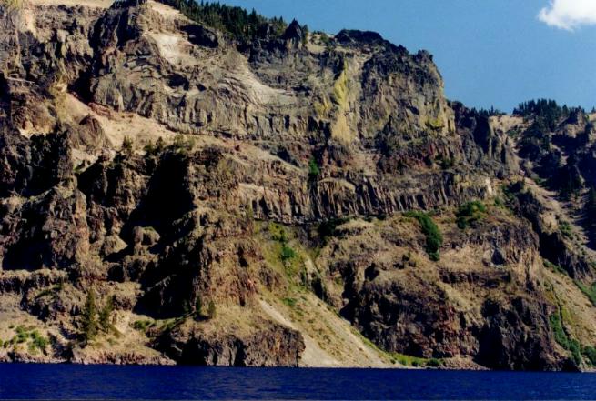 Crater Lake wall and rock formations